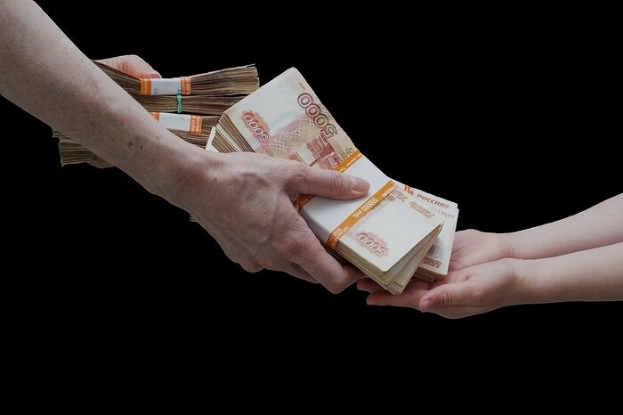 Российские ИТ-компании богатеют день ото дня. Зарплаты ИТ-шников стремительно растут, но «джуниоры» могут все испортить