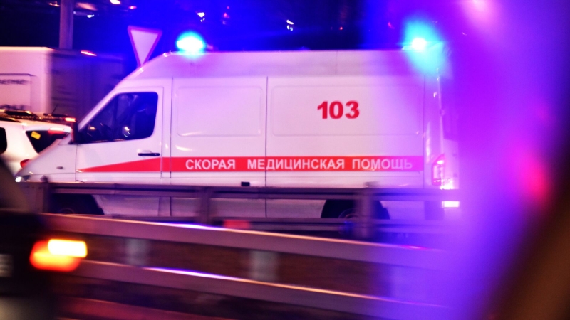 При обстреле ВСУ в районе ТЦ в Донецке пострадала мирная жительница