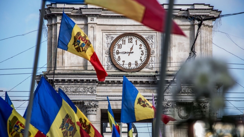 Молдавия объявила об артиллерийских учениях на севере республики