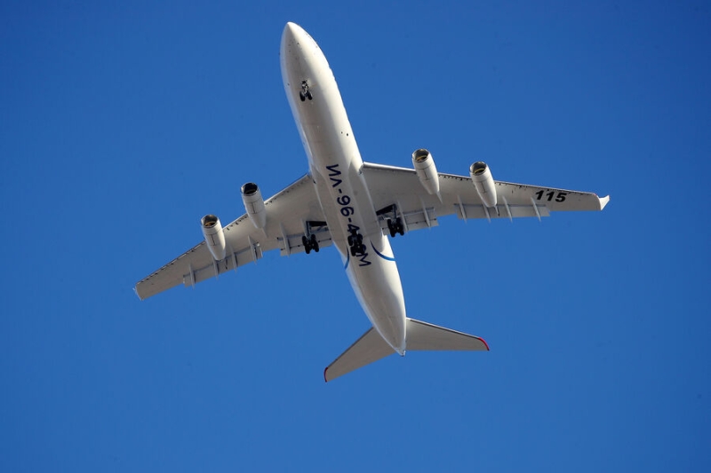 Новый самолет Ил-96-400М впервые поднялся в воздух 