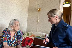 99-летняя участница Великой Отечественной пожаловалась на затопленную квартиру