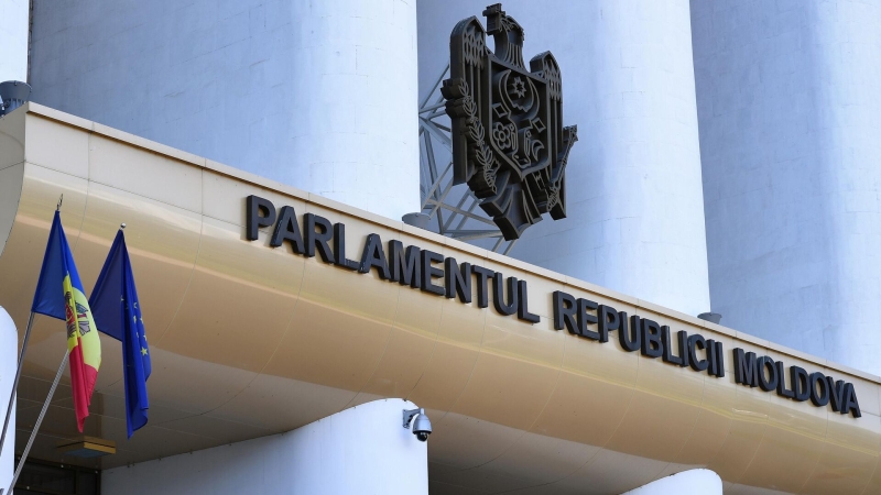 Молдавская оппозиция заявила, что парламент не рассматривает ее проекты