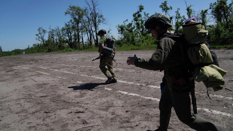 Число украинских военных под Харьковом сильно выросло, сообщил Ганчев