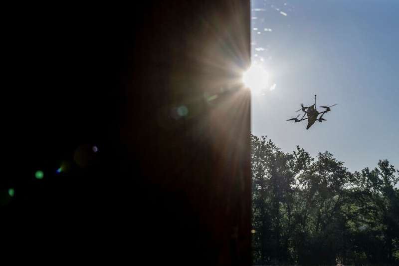 Склад с FPV-дронами в Челябинске проверили силовики. Его связывают с налетами на аэродромы 