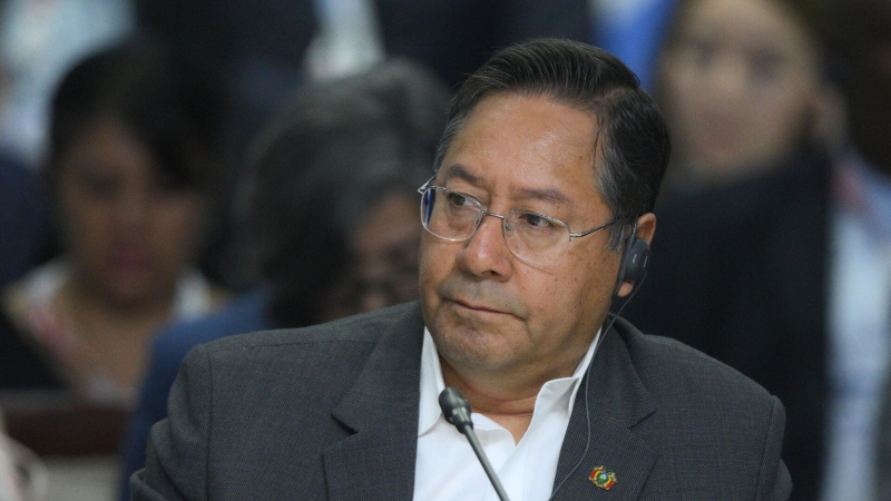 Боливии следует остаться с БРИКС, заявил президент страны