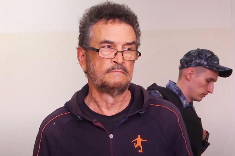 Обозвавшего ребенка в шапке с буквой Z признали террористом. Изначально его судили за мелкое хулиганство 