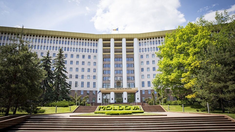 Молдавию могут вовлечь в войну, заявила Таубер