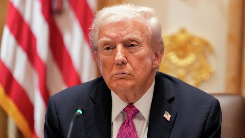 Трамп заявил о прекращении торговых переговоров с Канадой