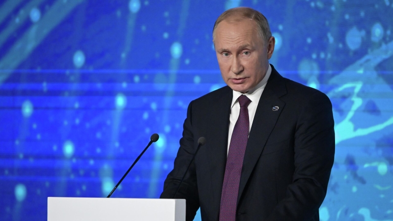 Запад не услышит готовность Путина к дипломатии, считает экс-аналитик ЦРУ